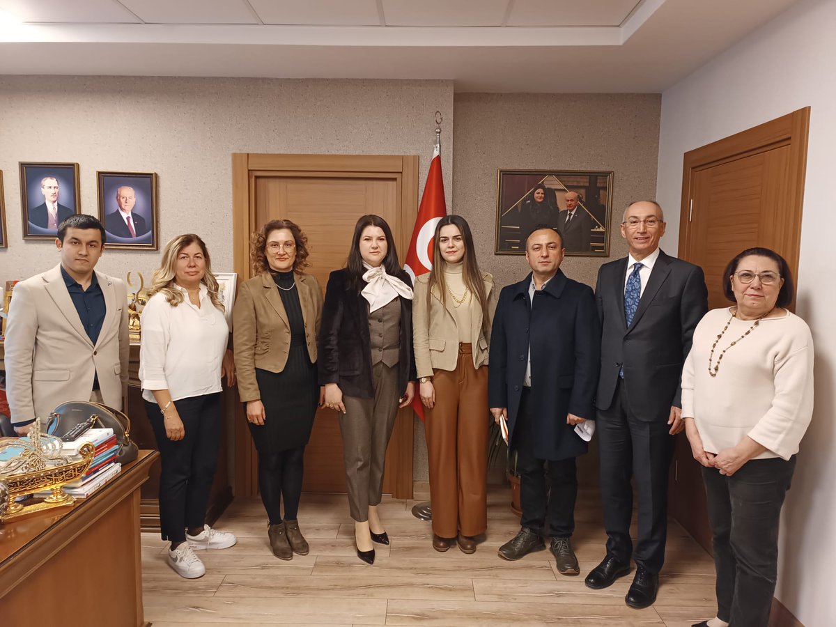 SaglikMP's tweet photo. Değerli meslektaşlarımız,
MHP genel başkan yardımcısı, TBMM Sağlık, Aile, Çalışma ve Sosyal İşler Komisyonu üyesi Milletvekili Sayın Pelin Yıllık ile Sağlık Meslekleri Platformu olarak görüşüldü. https://t.co/RoXnkVqqQv