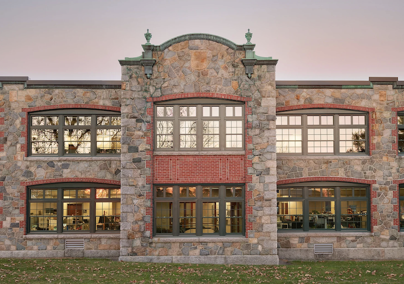 highpromonthly's tweet image. Today's #Featured Story: Milestone Reached in Historic Window Replacement Project in Rhode Island wp.me/p4tBdc-SP4
#historicrestoration #HPNews