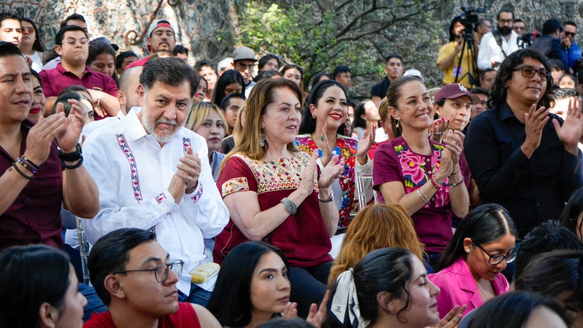 ClaudiaPorMor_'s tweet photo. Este sábado 13 de enero, los integrantes del movimiento de CLAUDIA POR MÉXICO, Lic. Eduardo Cabrera Miguel; Coordinador Estatal de C por México, acompañados por Coordinadores estatales y por más de 150 jóvenes asistimos a la gira realizada en el municipio de Xochitepec. https://t.co/Cl4AYqX43w