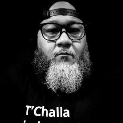 daddysix's tweet photo. #NewProfilePic https://t.co/yTxiHcrrp4