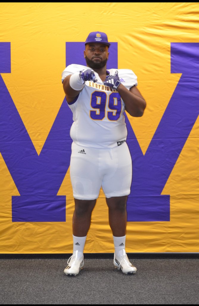 jaylenjordan12's tweet photo. Beyond Blessed for an amazing Offical Visit @ WIU #gonecks https://t.co/sQFJWc8zoo