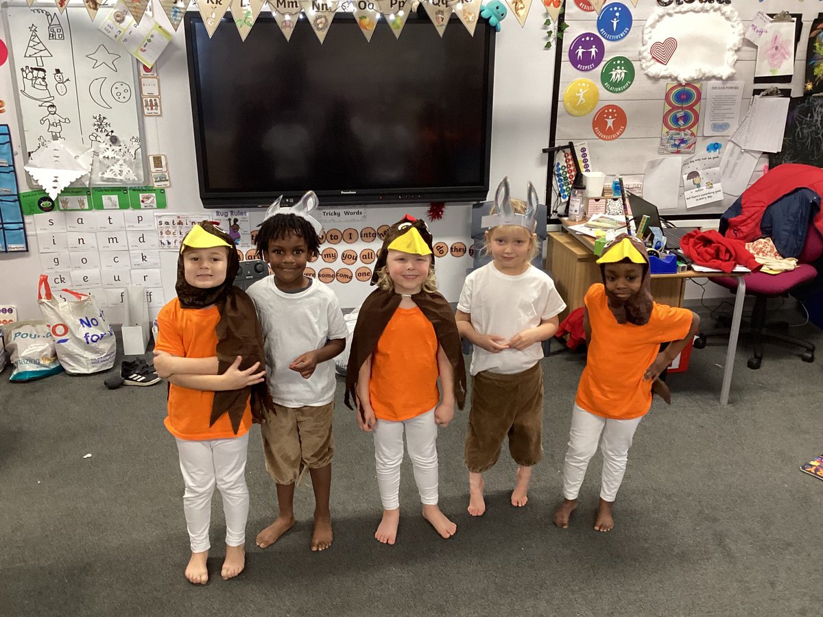 clifton_class2's tweet photo. Nativity 2023 🎶👏🏽 https://t.co/d1TDOdK8gJ