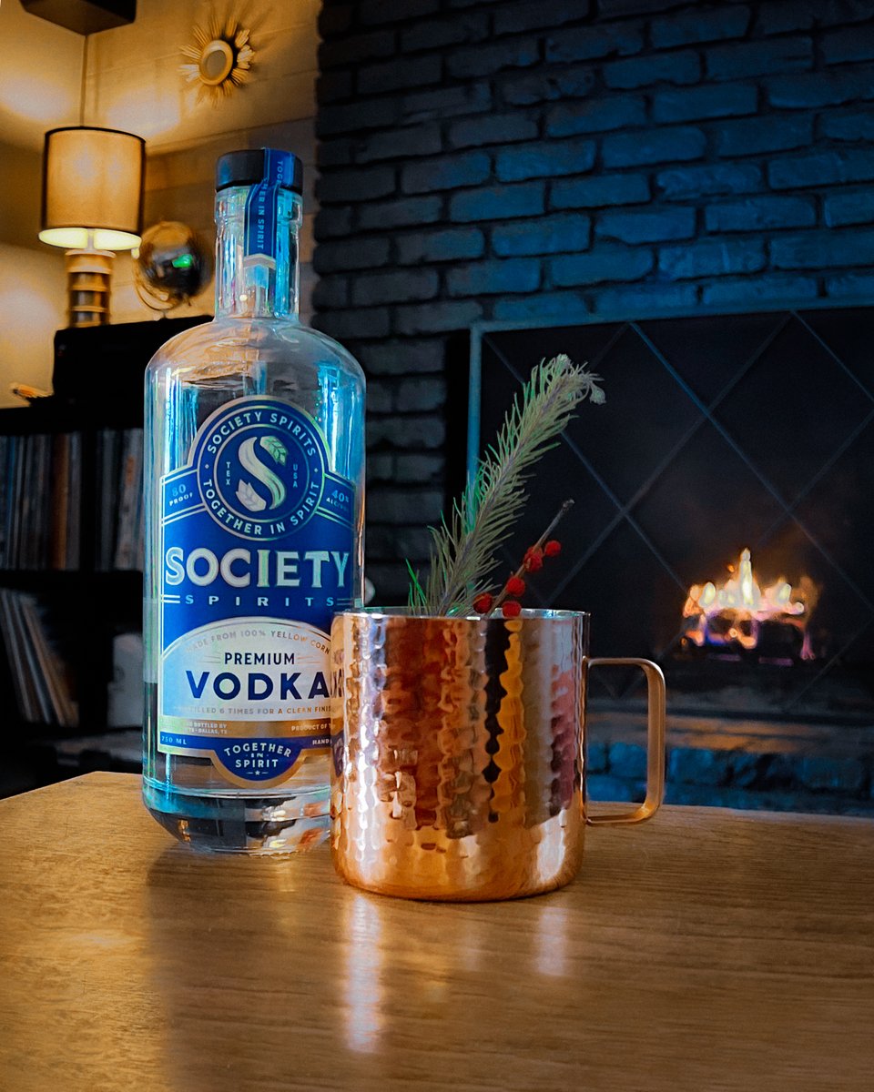 society_spirits's tweet photo. This weather is SNOW joke! Whatever you're doing today, cheers to having something to keep you warm. Be safe out there folks ❄️

#SnowDay #TexasSnow @Society_Spirits @CommunityBeerCo https://t.co/EC8Kj8AGIV