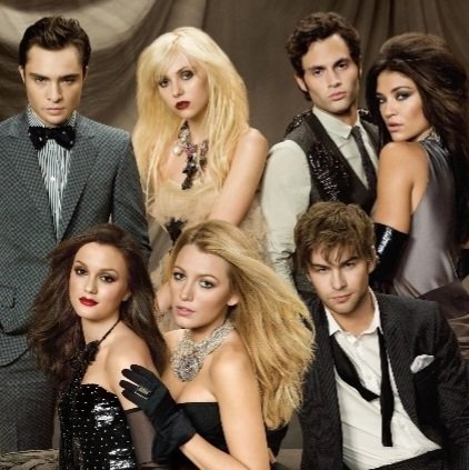 Raeflora1's tweet photo. gossip girl characters responding to "can you buy me pads?" texts: a thread 🧵 https://t.co/ryqYBS02XY