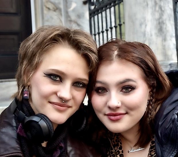 maxmayerphila's tweet photo. Philly Faces
They were sitting on their stoop, ‘can I take your picture?’ Sure, we’re best friends! https://t.co/6cmgCifMbO