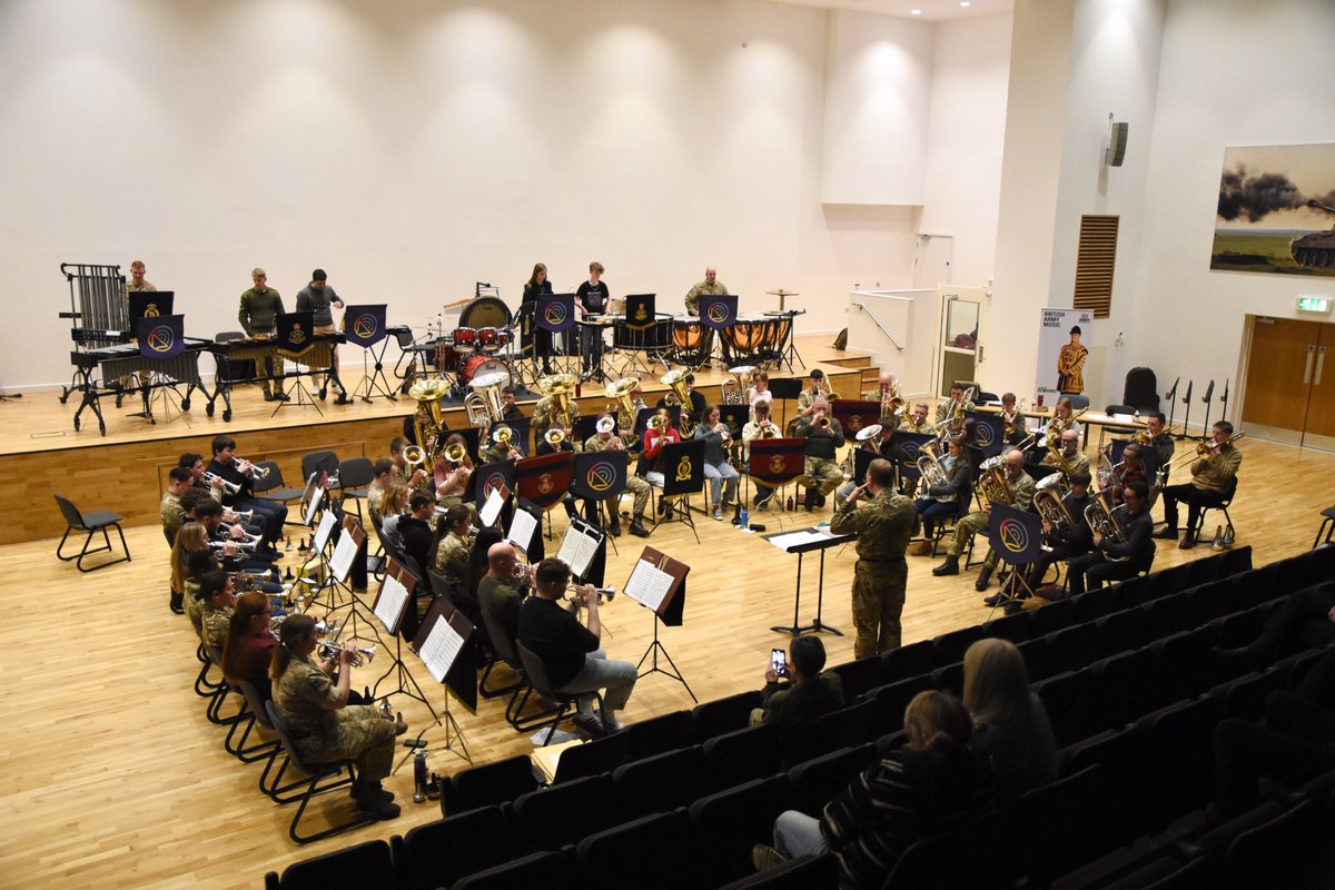 On Saturday, @BAB_Tidworth supported @nybbgb's conducting competition. Our musicians rehearsed alongside the young musicians, and our conductors adjudicated with @bobchilds1, announcing Josh Parkhill as the winner. #BritishArmyMusic