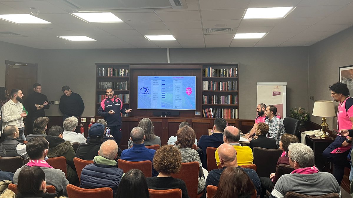 SFPBusinessClub's tweet photo. Ce week-end, 90 partenaires &amp; membres du Business Club ont vécu un moment unique à Dublin !

Au menu : présentation du match par le staff, échanges avec nos joueurs, visite de Dublin, restaurants &amp; match à l’Aviva.

Merci à nos partenaires pour leur confiance ! https://t.co/xaC3cfon6M
