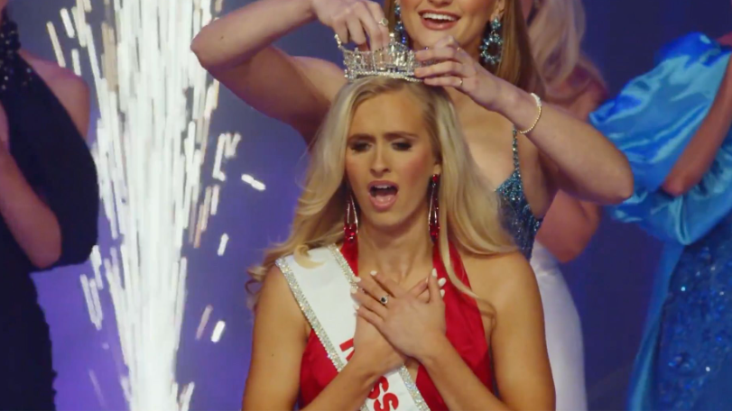 U.S Air. Force officer crowned as 2024 Miss America! 🇺🇸

Madison Marsh, a 22-year-old second lieutenant in the U.S. Air Force and master’s student at the Harvard Kennedy School’s public policy program, emerged victorious at the 2024 Miss America pageant in Orlando, Florida on