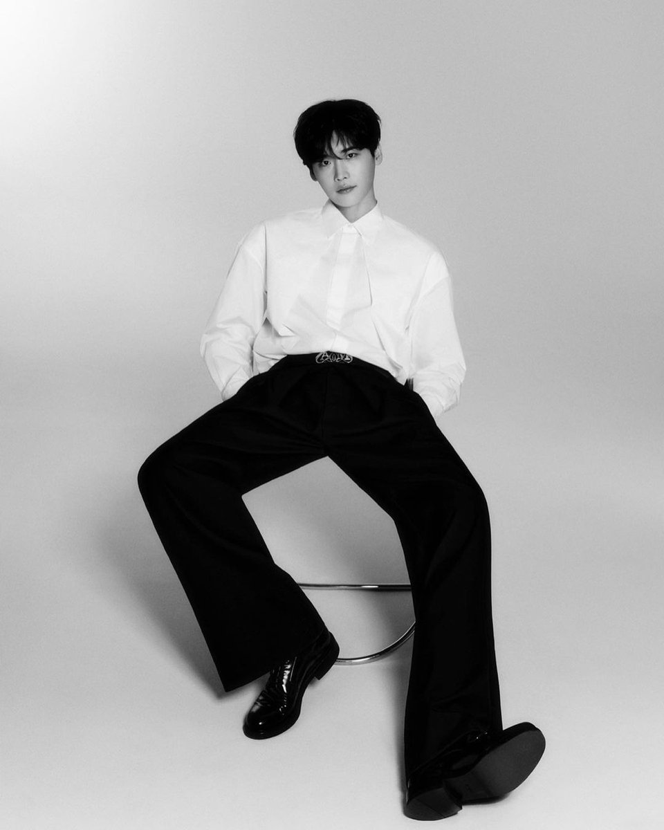 이종석 tweet media