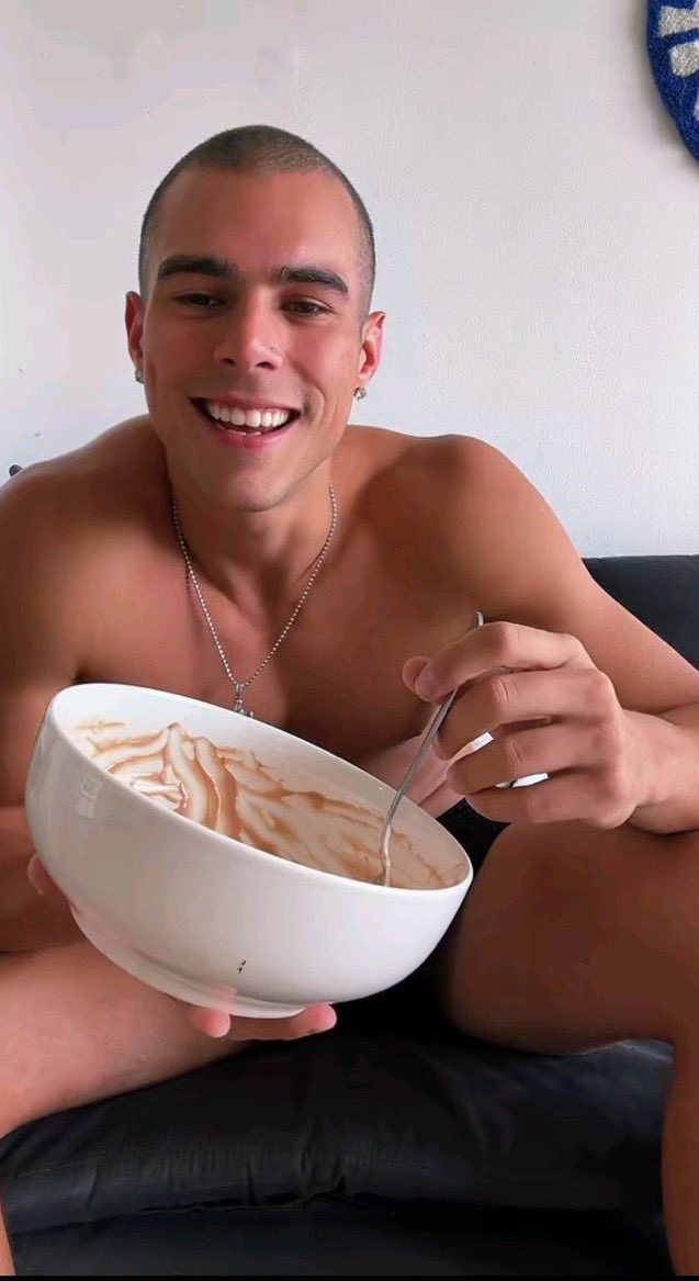 📲|| <a href="/zabdiel1344/">Zabdiel De Jesús</a> en su reciente live a través de tiktok

#ZabdielDeJesus