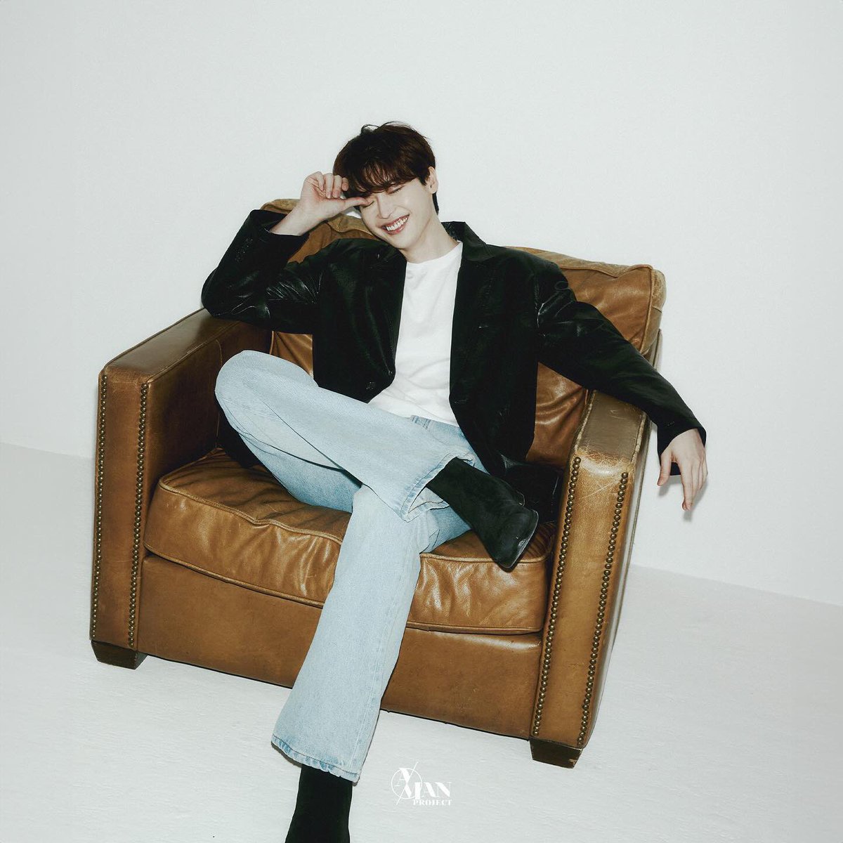 이종석 tweet media