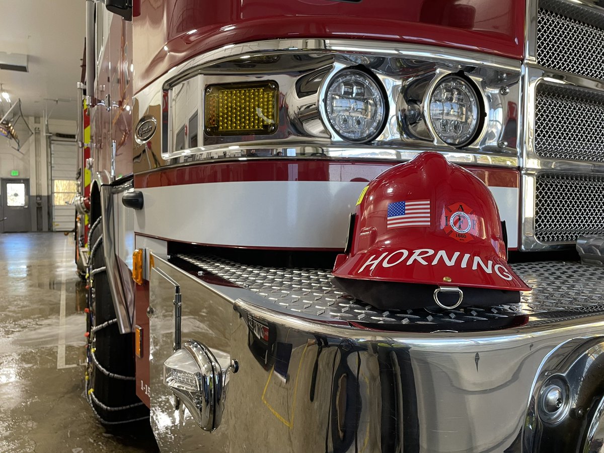 KGWphotog's tweet photo. Family and @TVFR personnel will hold a private service today to honor Lt Carl Horning who was shot and killed nearly 2 weeks ago. He’s being remembered as an esteemed firefighter and friend to many people. @KGWNews #firefightermemorial #TVFR https://t.co/aW79XPgdGr