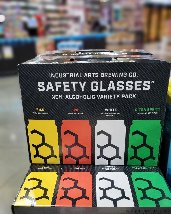 Safety Glasses Variety Pack(Non-Alchoholic) @industrialartsbrewing

#beerworld #beer #beerlover #beernerd  #nonalchoholic #redemption #cigars #newyork #hudsonvalley  #shoplocal #thinknydrinkny #variety #comevisit #growlerlife #beersnob #beerstagram