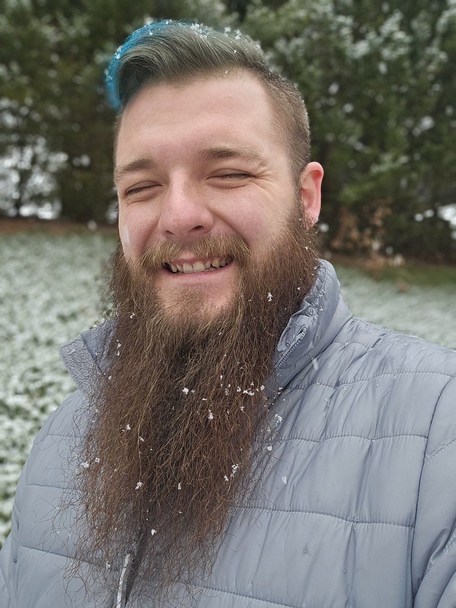 MadVikingKing tweet media