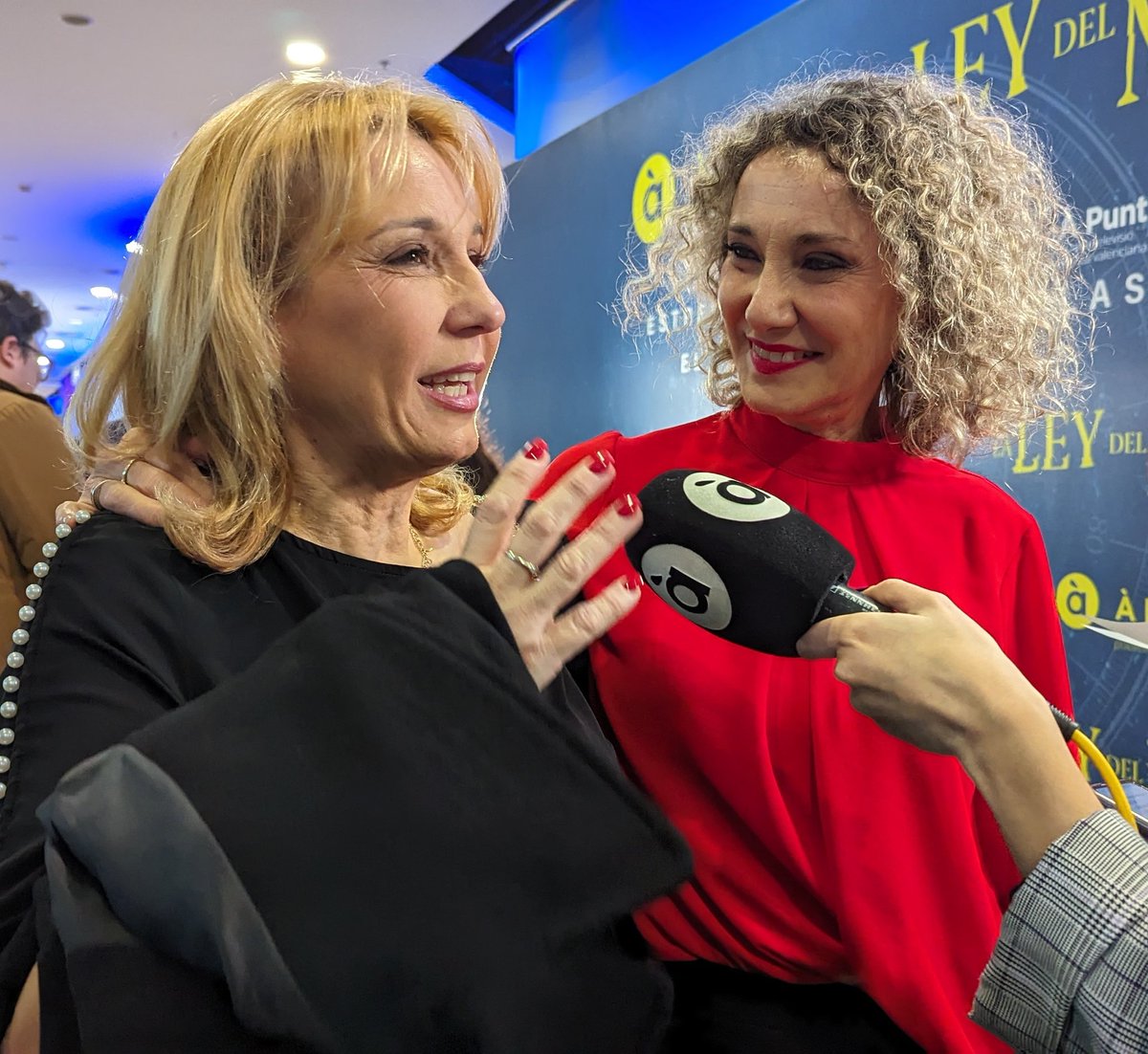 ZapatosDeClaque's tweet photo. #LaleydelMar està a punt de lliurar-se a tots els espectadors d'@apunt_media. 
Una vida heroica que calia ser contada i un elenc tècnic i artístic de primera. 
Perquè... Calen molts més Durà i Irles en el Mediterrani.

📍Preestrena a Yelmo Alacant. https://t.co/fkB4u0marW