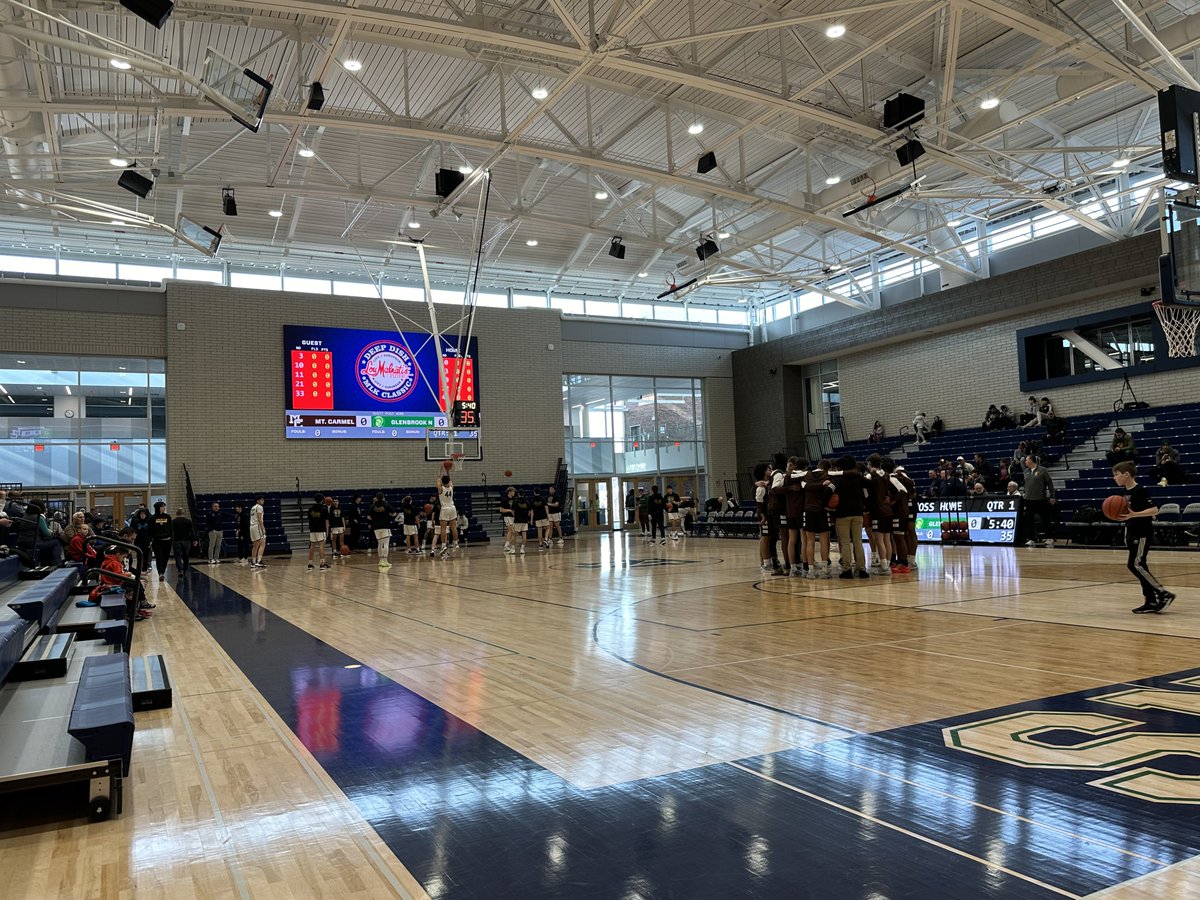 michaelsobrien's tweet photo. The actual gym part, along with center court from the old gym which is in the offices. 

Stands on all four sides and a balcony. This is the area’s best facility and it isn’t even close. https://t.co/43OacSMmsv