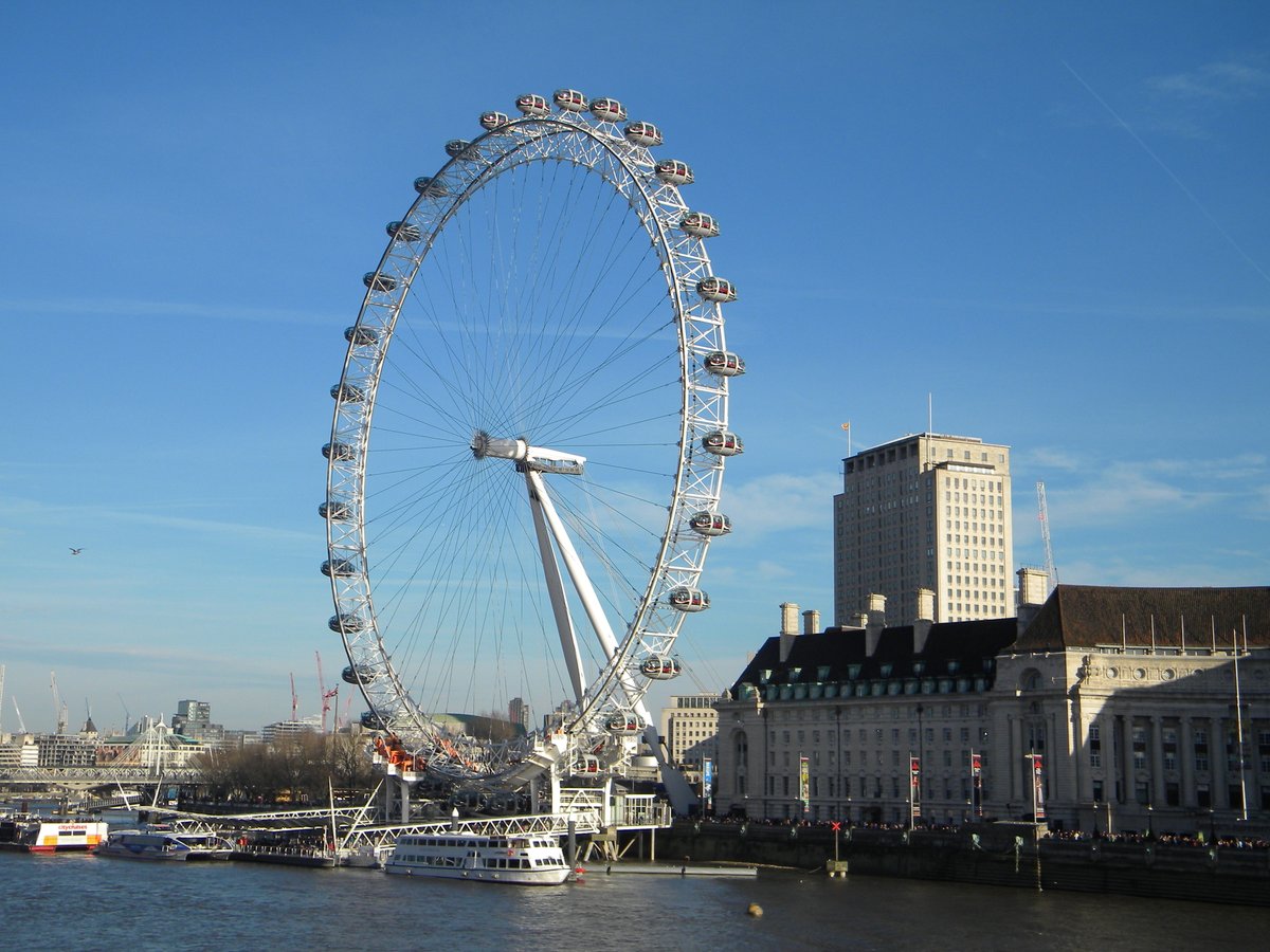 mdanalysis's tweet photo. 🗓 Save the date for #mdaUGM2024 ! 🗓

The MDAnalysis UGM 2024 will take place August 21-23, 2024 in London, UK @KingsCollegeLon, in partnership with @tyc_london! Stay tuned for updates. 

https://t.co/wDmmWEra9i https://t.co/gwrMHHCvFS