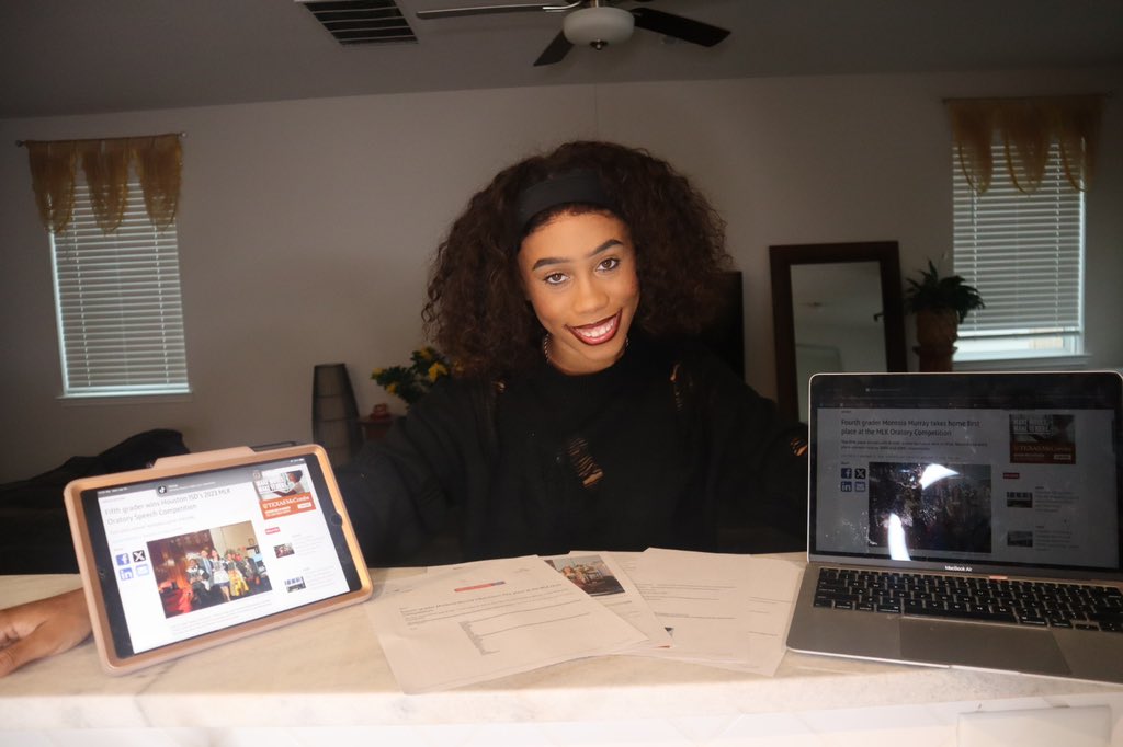 joysmithh30's tweet photo. One of my goals was to be published by a major media publication by 19 years old. And today is the day. I am officially publishing by NPR’s Houston Public Media❤️
What an honor to be published on the MLK day!
Read my story below 👇🏽 

https://t.co/RBee7eRCJn https://t.co/rRtDMoGglV