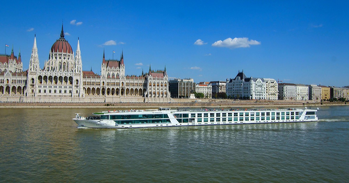 Set sail and save with our exclusive offers for solo travellers! Take advantage of huge discounts on the single supplement for Europe and Asia river cruises, and enjoy the holiday of a lifetime for one. Visit the website to find out more. ow.ly/1gth50QoBee