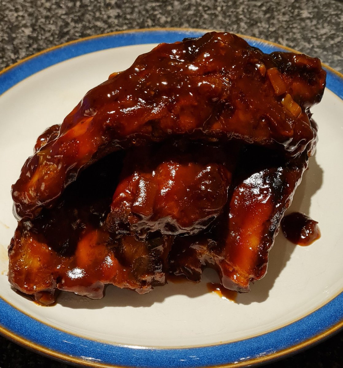 no1sunkfarmer's tweet photo. Its #ribs for tea again 😋 #howitstartedhowitfinished
I make no apology for the dazzling orange gloves, they keep your fingers clean. #fingerfodder https://t.co/CvZGKH697S