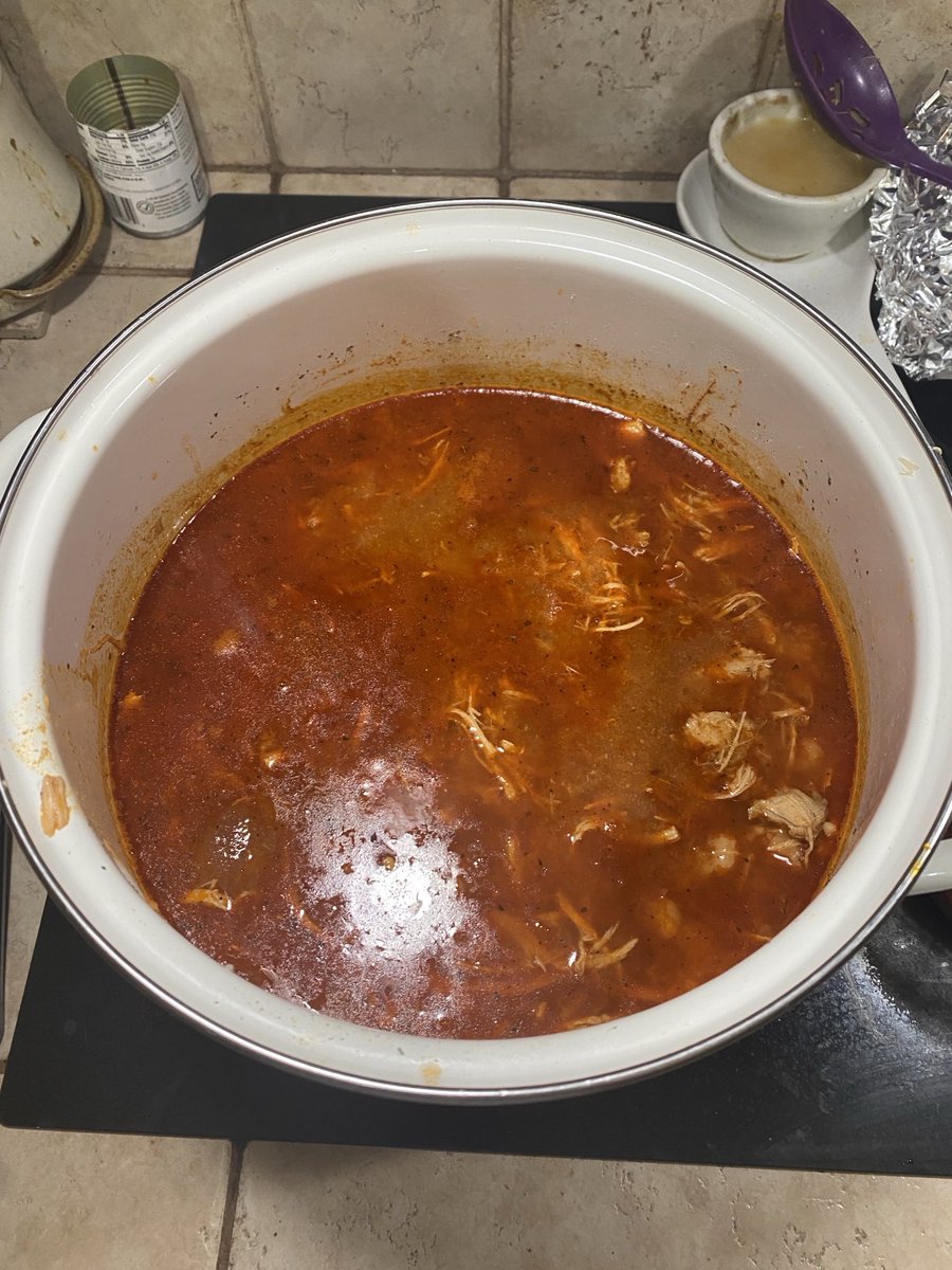 HGsrcia's tweet image. I just finished cooking this hearty Mexican pozole ideal for the cold weather we all are experiencing in the bottom 48 states!  I’m sure only Mexicans will@be able to understand how good this pozole is, with lettuce/cabbage, lemon and tostadas!  Have a great and warm week!