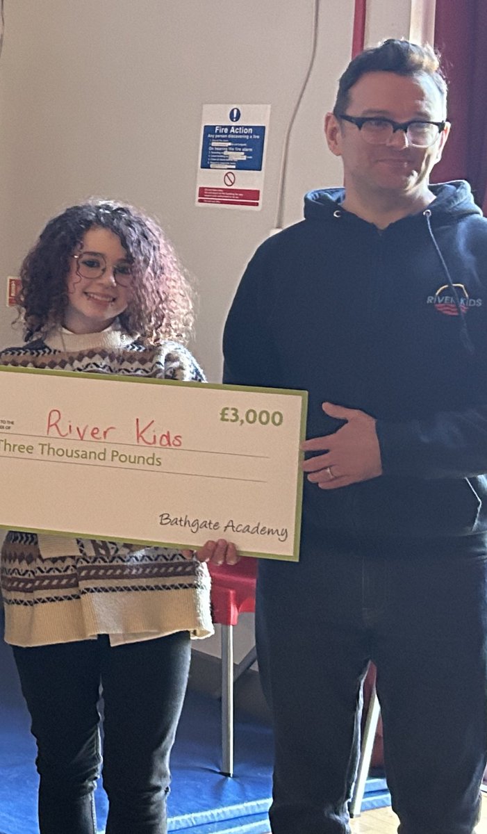 MsInnes2's tweet photo. @BathAcadNews Well done to all of our YPI participants 👏 The £3,000 grant was awarded to the winning team representing “River Kids”.  Team English are very proud of you 🎉 #ambition #respect #kindness https://t.co/MbSCx4u8bo