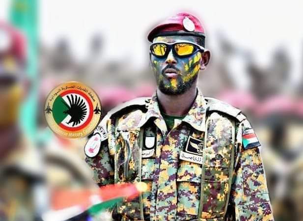 Sudanesearmy1's tweet photo. ـ منذ بواكير عمليات إلغاء   نشر صفحتنا على الفيسبوك  وإختفائها عن العامة وظهورها فقط لدي��ا كإدارة صفحة القدرات العسكرية السودانية بذلنا جهدا مضني لإستعادتها وقدمنا كل الدلائل التي تشير لنزاهتها وأن المحتوى الذي تم التبليغ عليه لم يكن محتوى ينتهك معايير فيسبوك لإنتقائنا الكلمات والمضمون وحتى الصور " فلم ننشر " قط طيلة سنوات قطرة دم واحده لعلمنا وإلمامنا الشديد بتلك المعايير,  فالصفحة التي تم حذفها سبق وأن قمنا بإستعادتها ببراعة بعد أن تم حذفنا من إدارتها ف�� إغسطس 2021 وتعيين إدارة جديدة لها فما كان لنا إلا وأن قمنا وقتها بإكتشاف ثغرة إستطعنا على أثرها إزالة الإدارة الأجنبية الجديدة وقمنا بالتواصل مع " فيسبوك " وأثبتنا أحقيتنا كأدارة سابقة في الصفحة وقمنا بتقديم الدلائل والبراهيين على ذلك حتى إعتراف فيسبوك بأحقيتنا تلك وعدنا جميعا للإدارة,  هذه المرة كان الأمر مختلفا فبعد البحث والتدقيق إتضح جليا أن الامر هذه المرة لم يكن تقليديا, ـ روابط التلغرام المزعجة في التعليقات كانت إحدى الأدوات الجديدة , هذه المرة تم إغراق تعليقات المنشورات الخاصة بنا بالروابط المزعجة رغم مكافحتنا لتلك التعليقات بصورة مستمرة , تم إكتشا�� إستغلال لتلك الروابط والتي يعقبها عدد لابأس به من  البلاغات لطهو الطبخه .
ـ فيسبوك بدوره يتابع  سياسات صارمة بشأن المحتوى المزعج والمخالف للقوانين ,وبلاغات المحتوي " المزعج " تتم معالجتها  بسرعة فائقة وفعلا تأكدت انه من الم��كن أن تتفاوت العقوبات من إلغاء النشر حتى إغلاق الصفحة إذا تم التحقق فعليا من وجود محتوى مخالف ف الروابط.
ـ روابط التلغرام المزعجة تشمل محتوى غير ملائم أو محتوى ينتهك سياسات فيسبوك بشأن الإساءة أو الإيذاء أو الدعاية للكراهية أو غيرها  وبالتالي، أي صفحة تروج  للمحتوى أو تسمح بنشره في التعليقات،  تتعرض للإغلاق بناءً على البلاغات .
ـ هذه الطريقة فعاله جدا فعلى جميع ملاك الحسابات والصفحات الإنتباه لها و لخطورتها البالغة فيما لا يمكن ردعها إلا بمنع نشر الروابط أو وقف التعليقات نهائيا.
ـ قمنا بالتواصل مع فيسبوك مع الشرح الوافي والكافي لتلك المسألة الأمنية ونصح فيسبوك بمنع نشر الروابط والعمل على مكافحتها.
ـ تلك الهجمات المنظمة التي تتعرض لها صفحة القدرات العسكرية السودانية منذ إغسطس2021 لا تشكل أي عائق .

منصة القدرات العسكرية السودانية