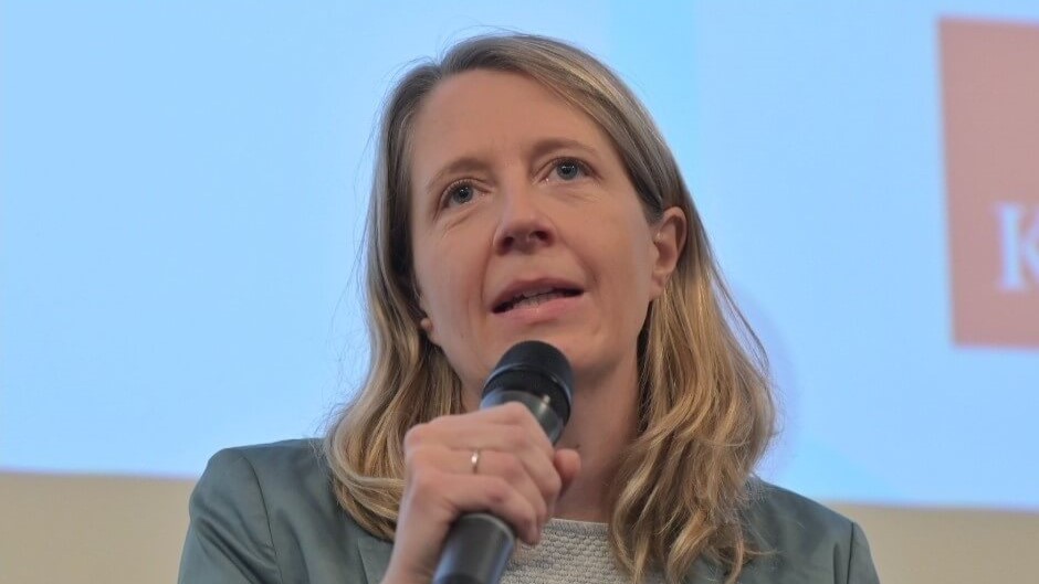 TMF_eV's tweet photo. Das Nationale Digital Health Symposium setzte sich mit den aktuellen Herausforderungen der digitalen Transformation des  Gesundheitswesens auseinander.   

Hier gibt's die Videomitschnitte: 
➡️https://t.co/TqqqGzdMMQ https://t.co/foNnh9MEmV