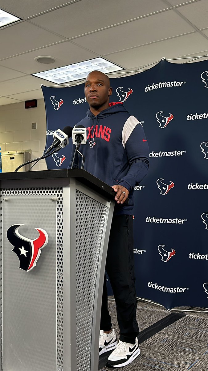 DeMeco Ryans: “I truly believe that God’s grace is over our team. I don’t shy away from saying that because I believe it.” DeMeco says his faith played a big role In believing he could help turn the Texans franchise into a winner.