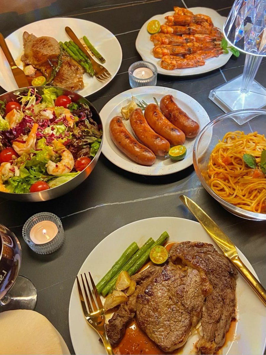 AmobiAmara's tweet photo. Savoring a delicious homemade dinner tonight 😊😊😊 https://t.co/13leHZkw0u
