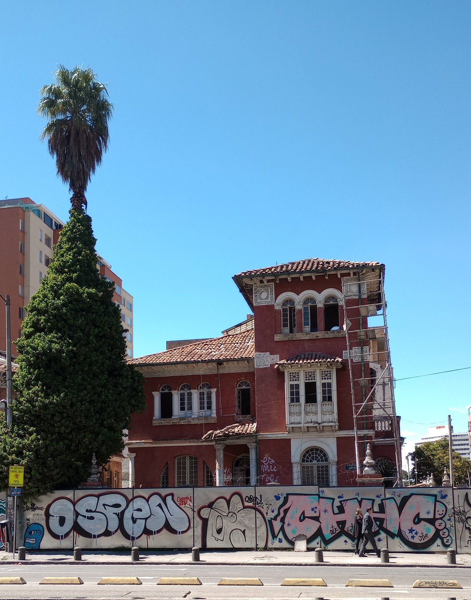 Museum Nerd (2008-2024) tweet media