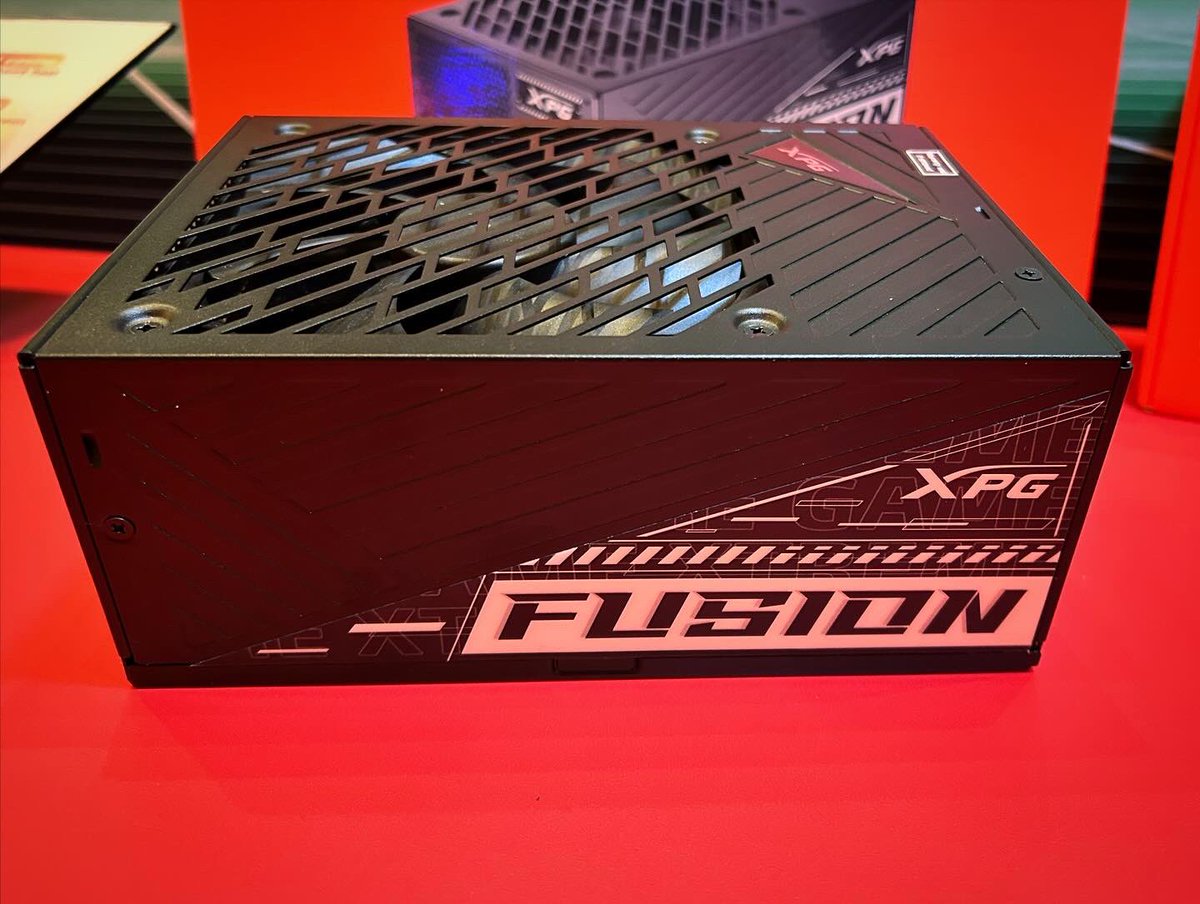 XpgMexico's tweet photo. ¡Disfruta del máximo desempeño de tu pc con la nueva generación de fuentes XPG #Fusion #CyberCoreII y #CoreReactorII! ⚡️ https://t.co/c6yl0ZS32W