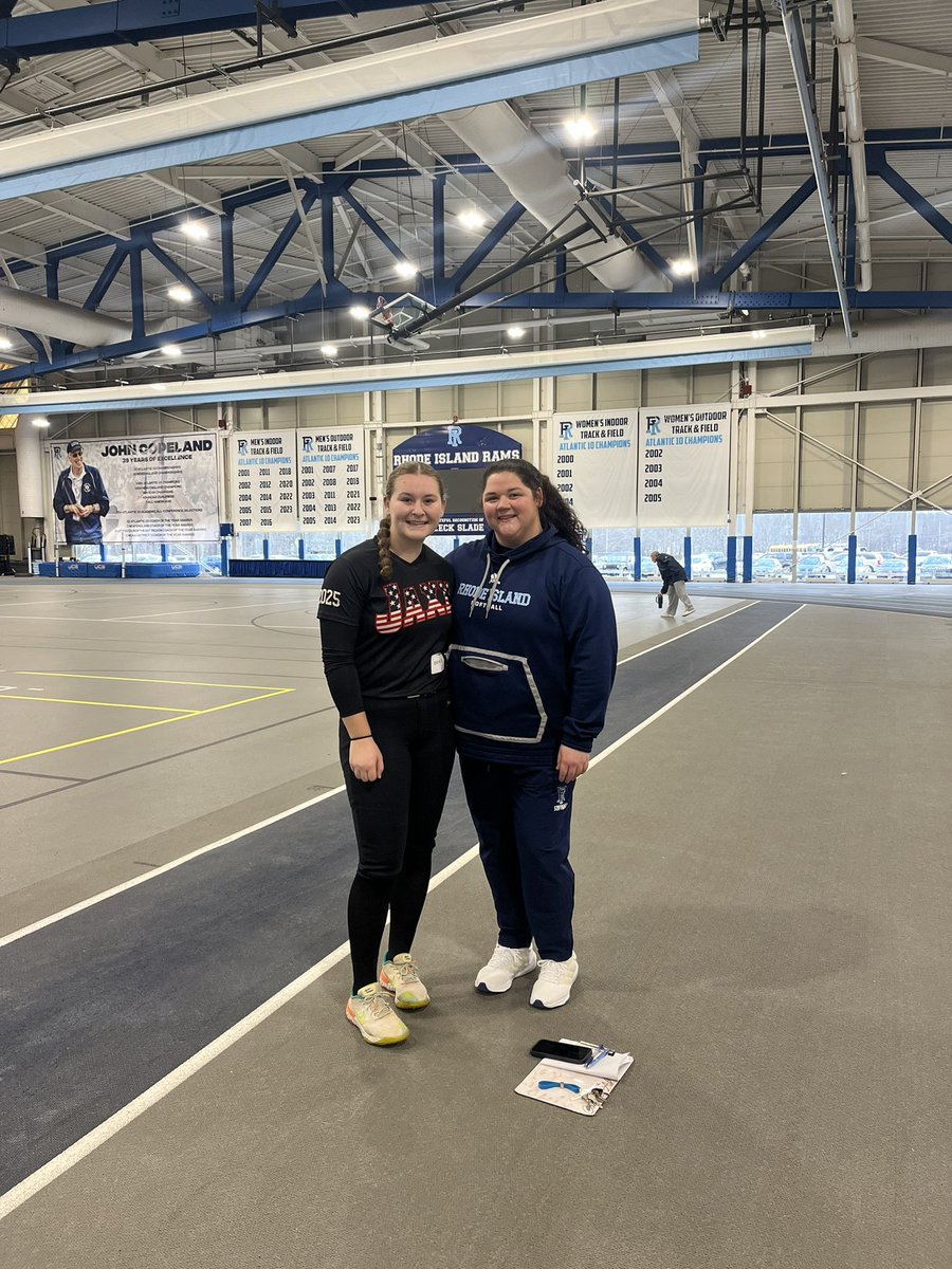 Olivia Kurth tweet media