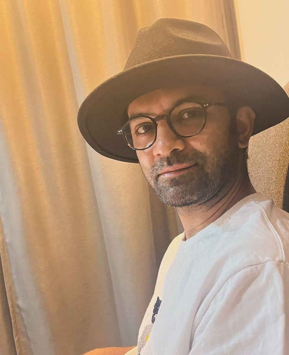 BarunAdulatnGrp's tweet photo. NEW IG POST 😍😍😍🤓
@barunsobtisays
@TulseaTalent
"Spec-ial night!!
#whentheheartisfull #itsallaboutperspective" https://t.co/jUt0czhRzm