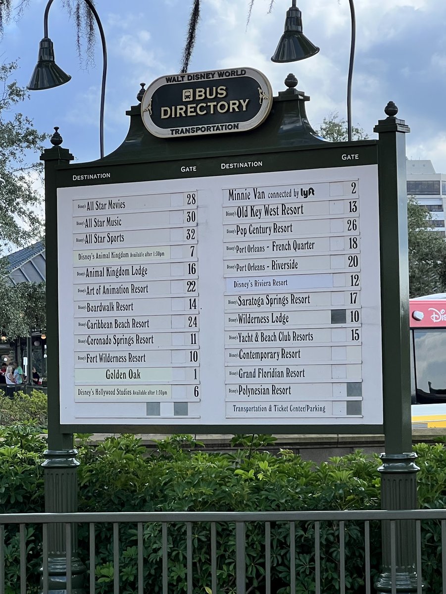 wanderingwithc1's tweet photo. When they drop you off at the parks they don't always drop you off at your return spot. Make sure you double check you pick up location at the front of the bus directory on your way into the park. #disneyparks #wanderingwithcallie #disneybuses #icanbookthat #ibookdisney https://t.co/J99lmAoX6Y