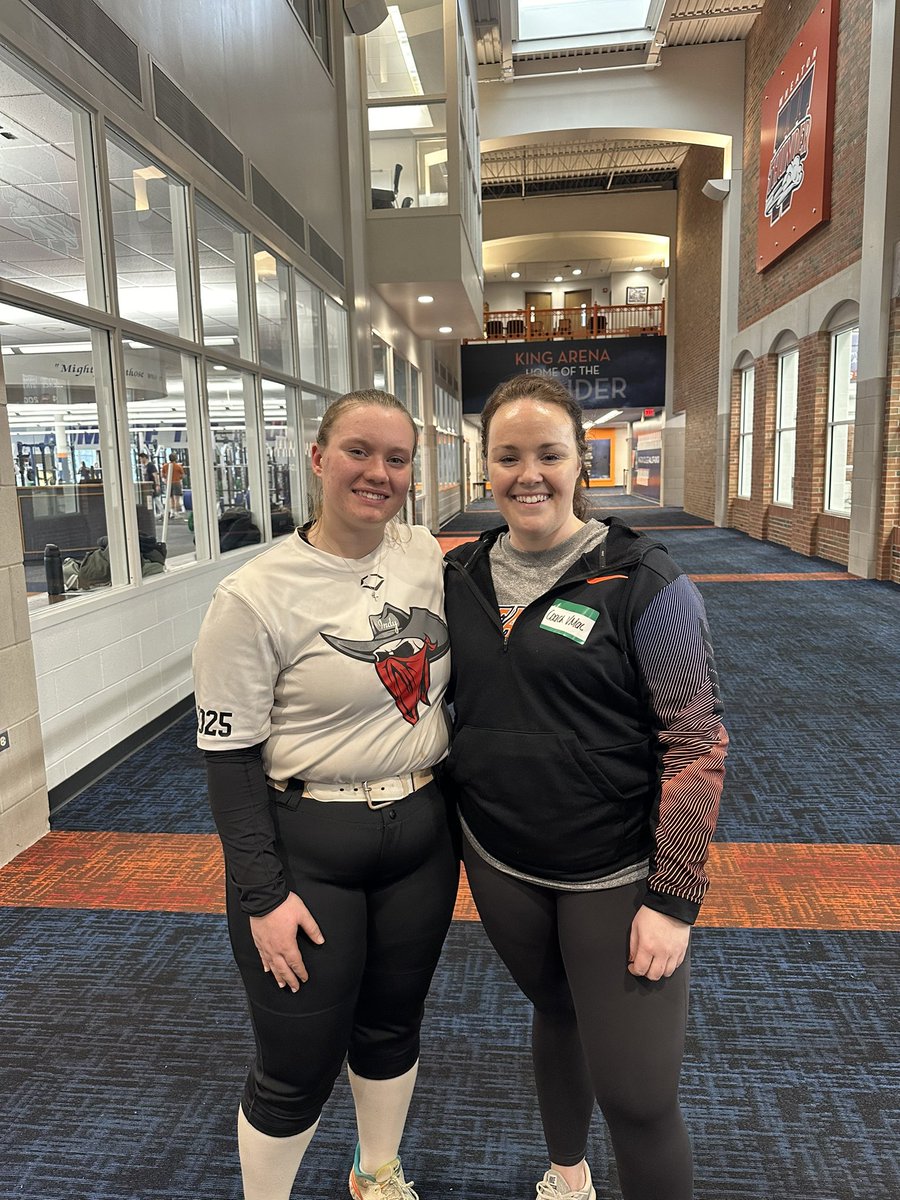 VieraBarrett's tweet photo. Thank you @wheaton_sb for the great camp today! I had a lot of fun getting to know more about coaches, players, and the school. https://t.co/LzdlAdZX7e