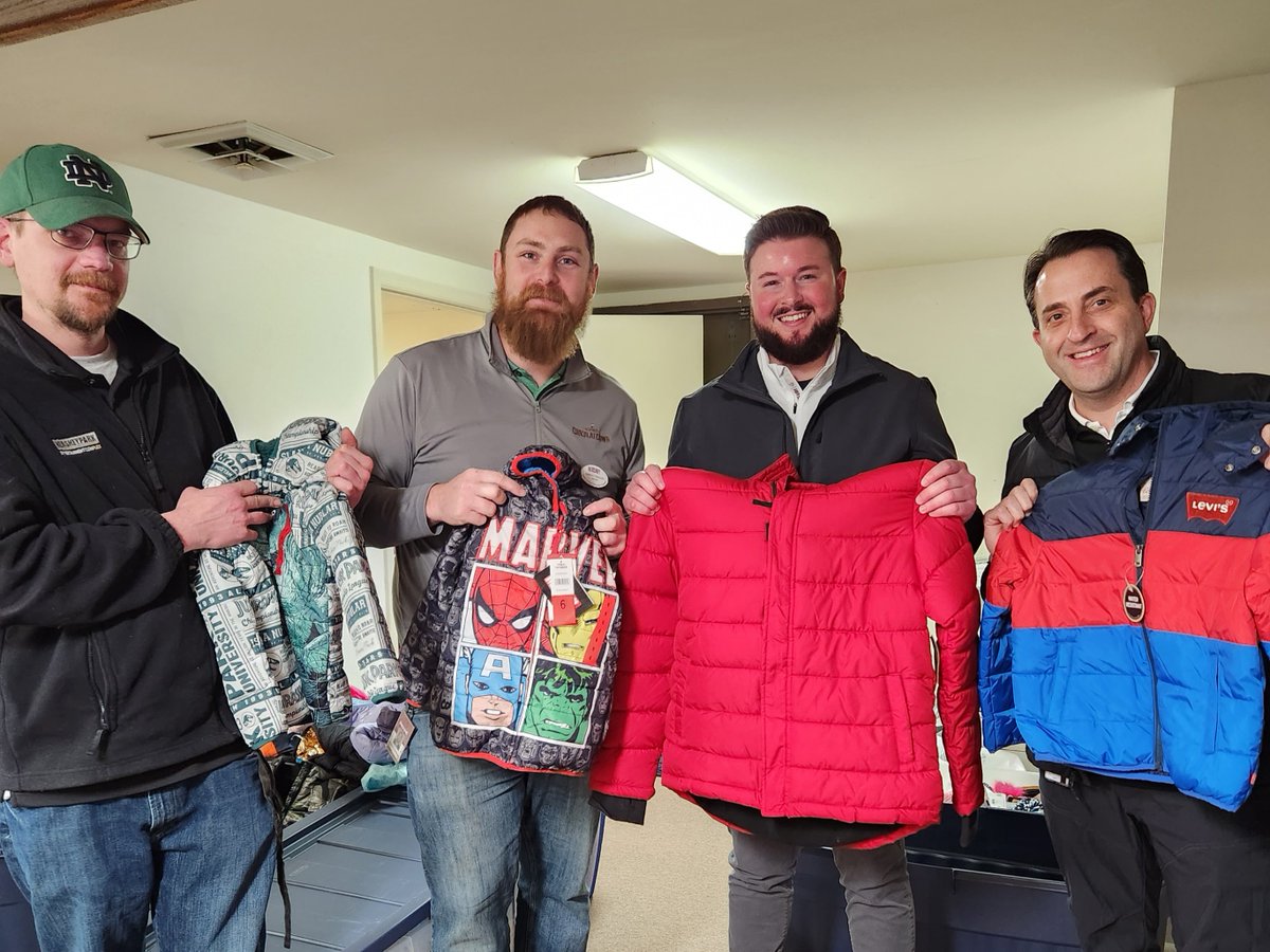 HersheyJobs's tweet photo. Thank you to our #HersheyPA team members who answered the call to give back today and worked alongside several partners in our community during our #DayOfService!
#HersheyJobs #MLKDay #MLKDayON https://t.co/7v6ZbL1LRq