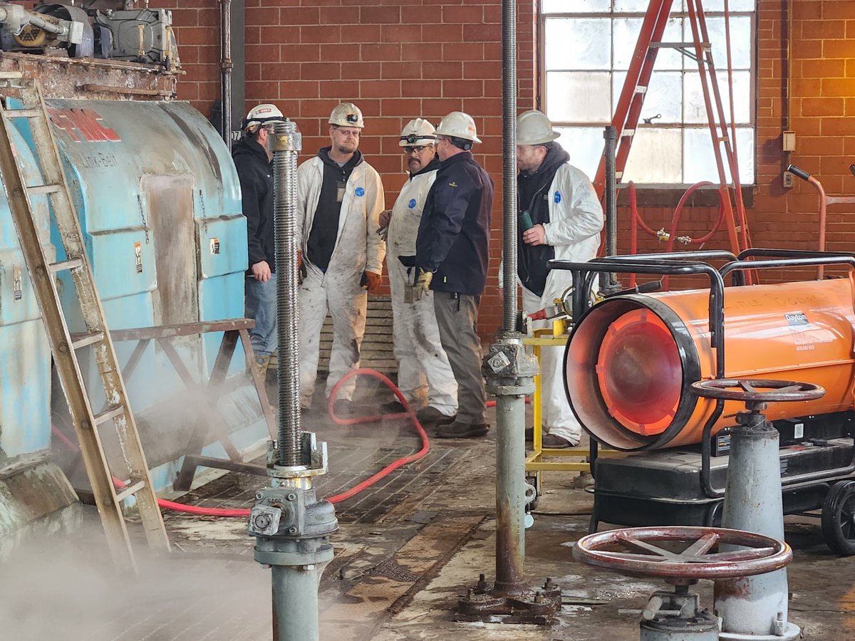 OPPDCares's tweet photo. Thank you, OPPD community! Your collective efforts over the past few days have helped keep our systems and your homes and businesses safe and energized. 🧡 https://t.co/nsubMbewpU