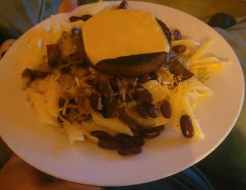 MissJennyofMAKT's tweet photo. @ellynmarsh @ithinknotpod Thx for the Garbage Plate in last weeks epi! 
Having nvr been to NY (that I know of) this is a new-to-me way to kill leftovers &amp; feed my hott army husb.

(Mac salad frm leftover penne, taters, beans, chopped onion, cheese, Impossible patty &amp; moar cheese) https://t.co/lUIxQ3dYme