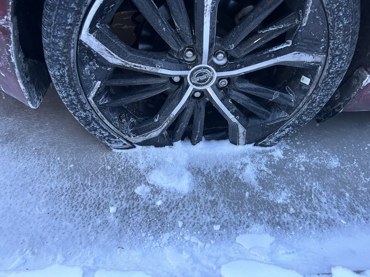 HaleyDara's tweet image. When Chicago streets flood and then freeze, your car gets FROZEN INTO THE GROUND, and you need a tow truck to yank her out. Good times. #chicagowinter