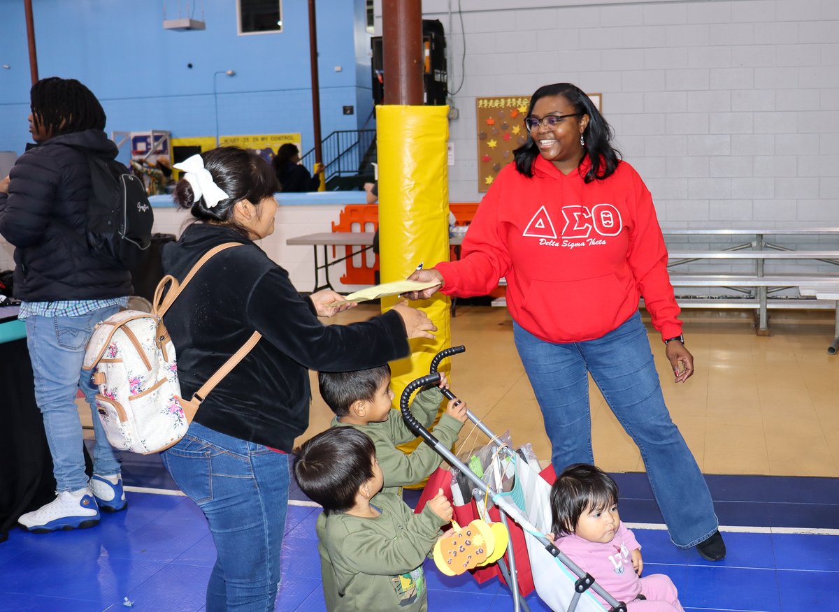 CityStatesboro's tweet photo. 𝗬𝗢𝗨'𝗥𝗘 𝗜𝗡𝗩𝗜𝗧𝗘𝗗!
Join the Statesboro Village Builders for a FREE Family Fun Resource Day at Statesboro STEAM Academy on Saturday, January 20th from 10 a.m. to 3 p.m. Located at 1718 Northside Drive E, Statesboro. Learn more at https://t.co/eFPMzAE6Ex. https://t.co/ooPSticSzi