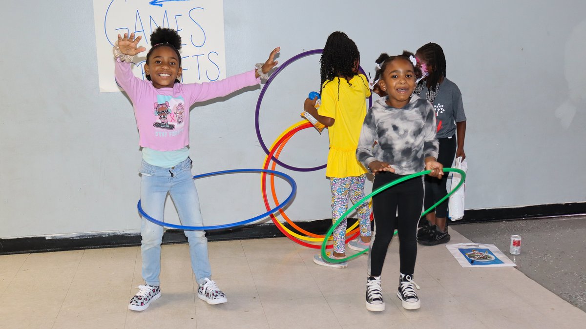 CityStatesboro's tweet photo. 𝗬𝗢𝗨'𝗥𝗘 𝗜𝗡𝗩𝗜𝗧𝗘𝗗!
Join the Statesboro Village Builders for a FREE Family Fun Resource Day at Statesboro STEAM Academy on Saturday, January 20th from 10 a.m. to 3 p.m. Located at 1718 Northside Drive E, Statesboro. Learn more at https://t.co/eFPMzAE6Ex. https://t.co/ooPSticSzi