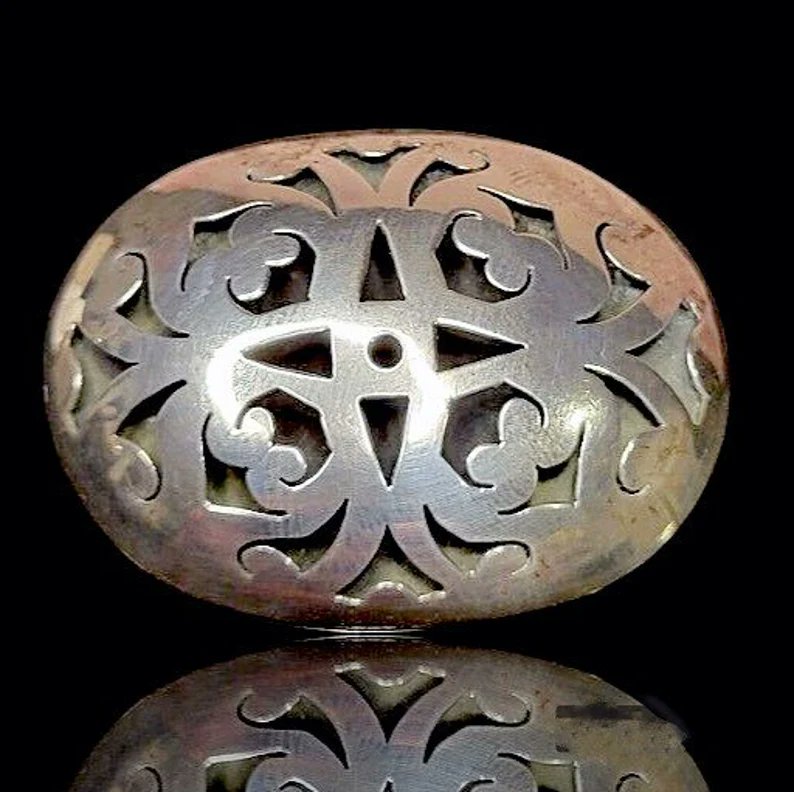 renaissancefai's tweet photo. https://t.co/EwQvIyJ1Tb
#brooch #vintage #Taxco #Mexico #sterlingSilver #925 #Southwestern #cutouts #oval #doublelayer #floral https://t.co/ur0JVAEXZy