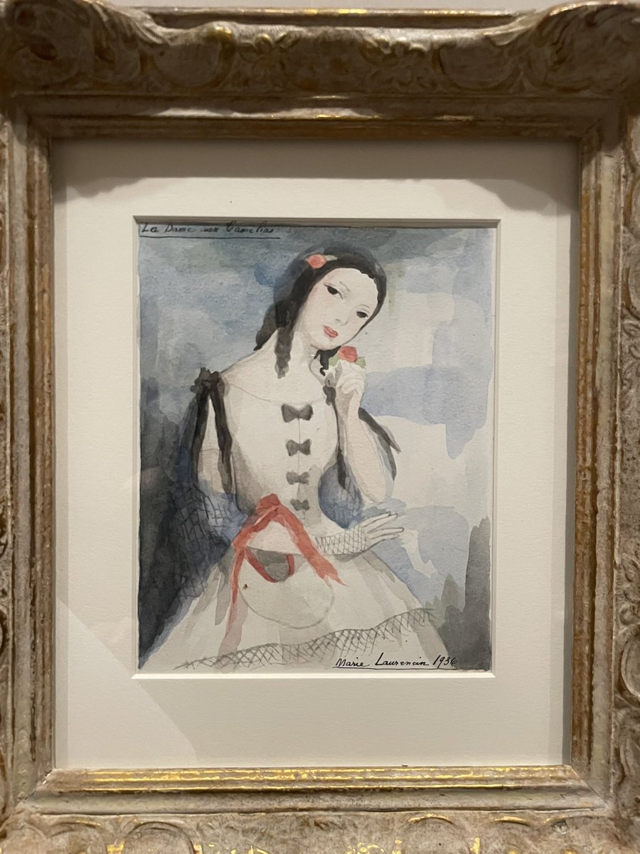 Shiganai_OL3's tweet photo. マリーローランサン展すごく良かった🎀椿姫の挿絵(4枚目)なんてスナイデルで今でも売ってそうな衣装が可愛いし👗色調やモチーフが確立されてて「マリーローランサンっぽーい」って簡単にカテゴライズできるのが難しくなくて見やすいよね🖼
#ARTIZON MUSEUM https://t.co/YvbKX2kodS