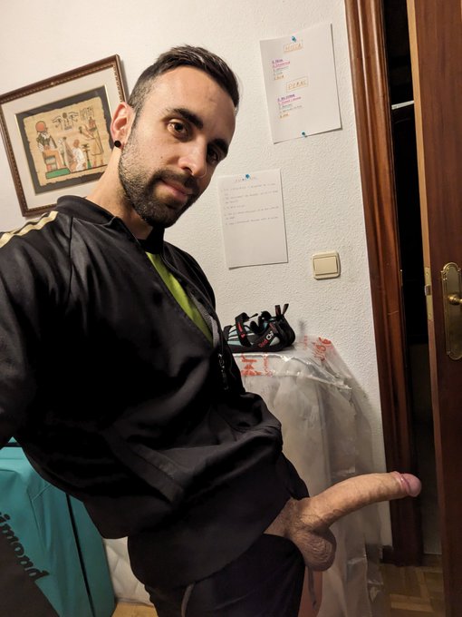 &iquest;Me la chupas ya o qu&eacute;? 🍆😋😅 https://t.co/WxDDPIu18y