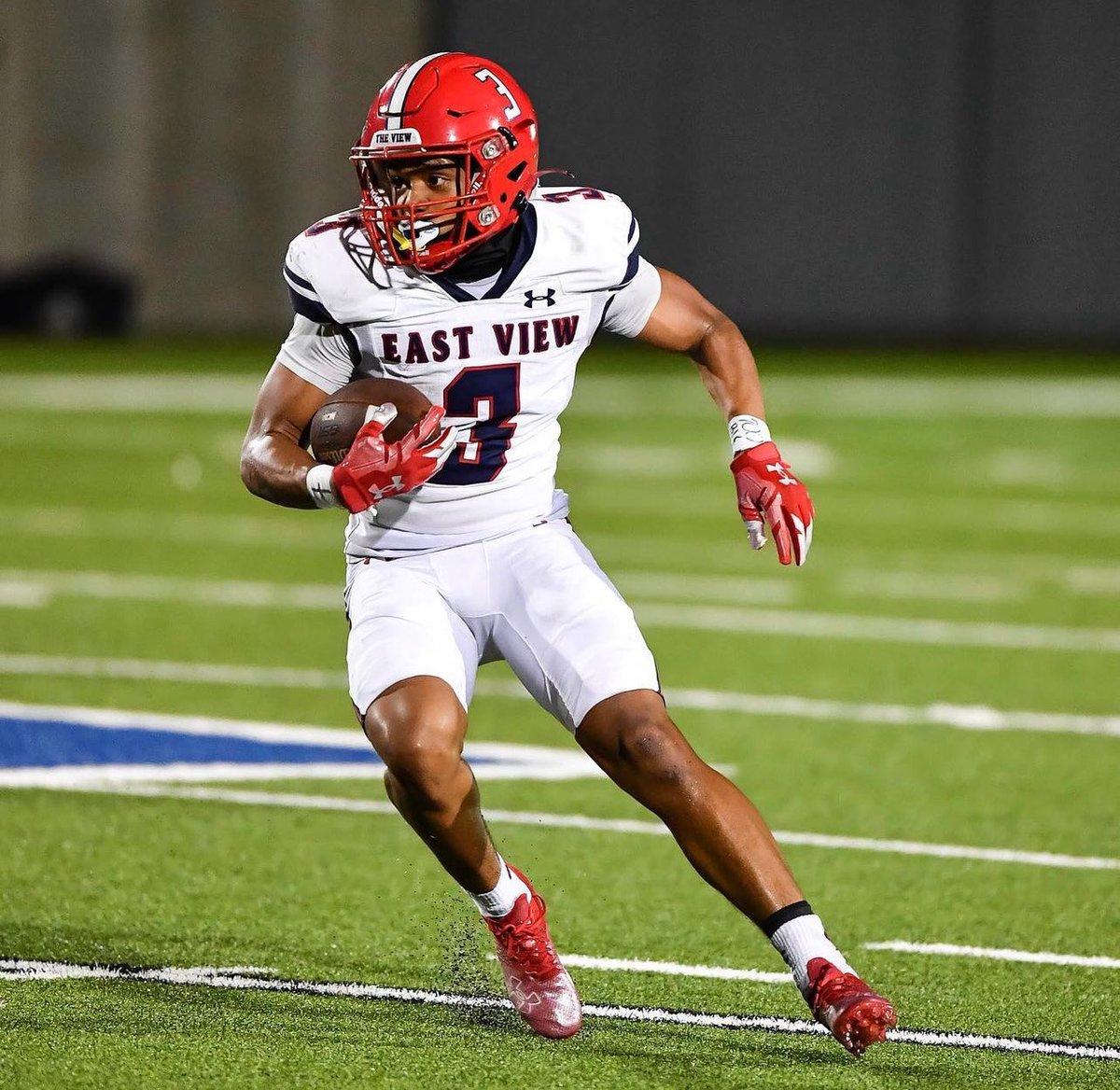 KiestonRainey's tweet photo. Grateful for another successful football season. Blessed to play the game I love. Thank you coaches for always expecting more from me. 
Season 4… loading… https://t.co/KicqPCI7N9