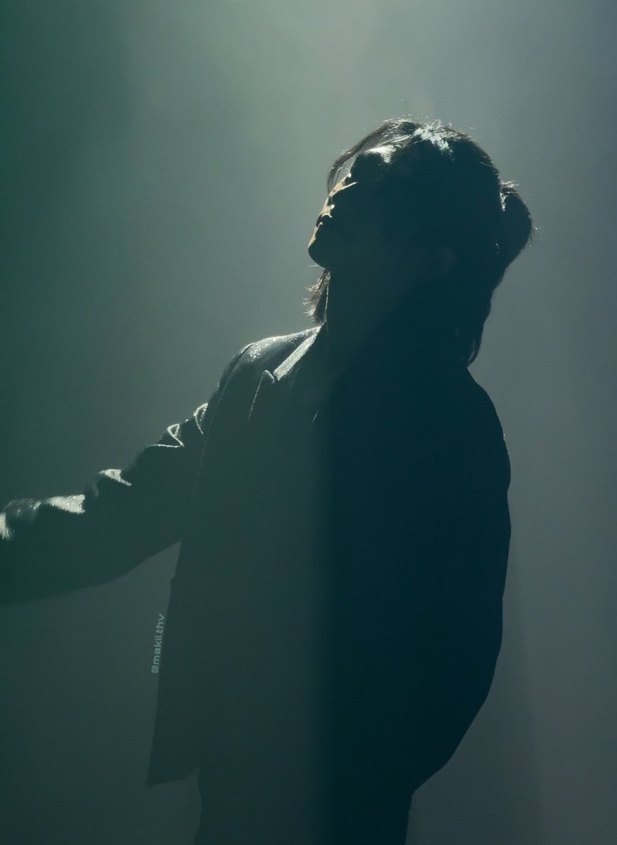 makiithv's tweet photo. THEOS SILHOUETTE ? #THEO #P1H #P1Harmony #P1HarmonyinLondon #P1ONEER #피원하모니 https://t.co/85Yj1iN8hE