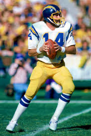WilliamRYounce's tweet photo. Dan Fouts! https://t.co/DnEG4BUs0P