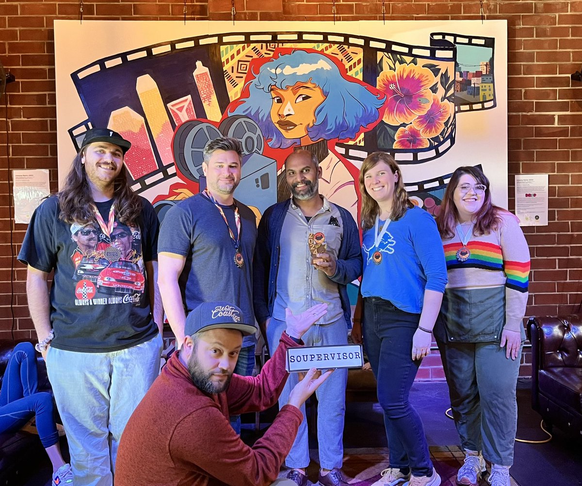 DivineBarrelCLT's tweet photo. Weโve still got half of January for unusually lovely fun, so check out whatโs coming your way at #DBB this week:
๐ก Mon (1/15): $10 Flights, #TheChiliMan dinner, Trivia 7p
๐ต Tues (1/16): BYO Vinyl 6p
๐ฎ Weds (1/17): Game Night 6p
๐๐พโโ๏ธ Thurs (1/18): #RunDBB 6:30p https://t.co/GknkLyvGKT