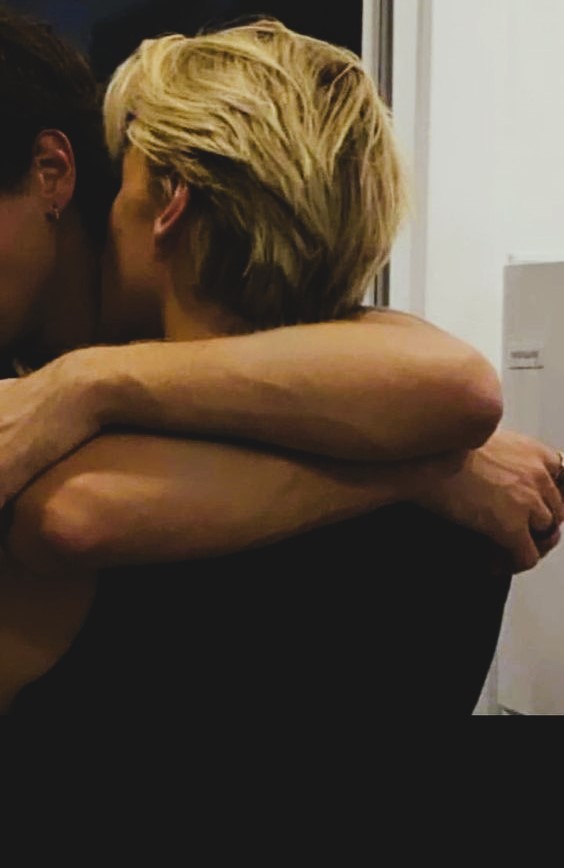 ㅤ
ㅤ
→ Iɴsᴛᴀɢʀᴀᴍ Nᴇᴡ Pᴏsᴛ﹕ㅤㅤ@/𝚏𝚊𝚕𝚕𝚎𝚗𝚒𝚍𝚘𝚕

ㅤI'd walk through fire for you, just let me adore you.

ㅤㅤㅤㅤㅤ♡ ㅤㅤㅤ○ㅤㅤㅤ⊞ㅤㅤㅤ⌂
ㅤ
ㅤ